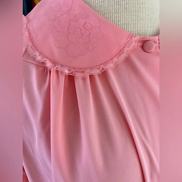 Vintage 60s 70s Shadowline Light Pink Gown Ruffles & Pockets - Picture 2 of 6